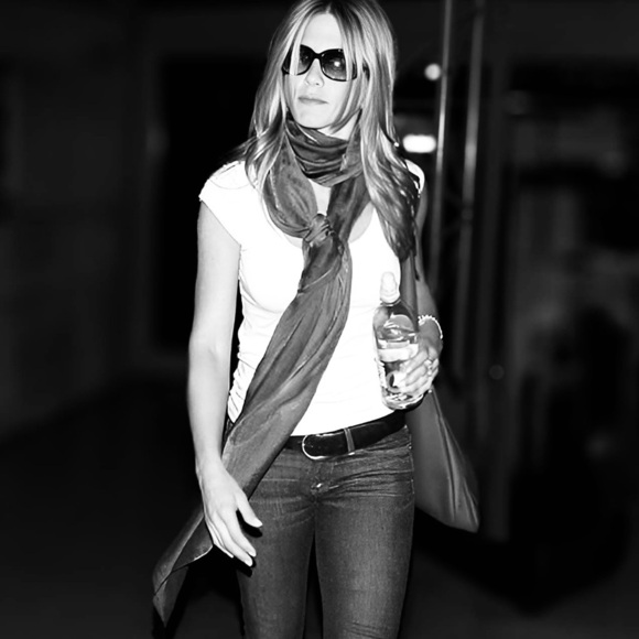 FASHION SCARFS Black Featherlight Scarf
Wrap - Picture 4 of 4